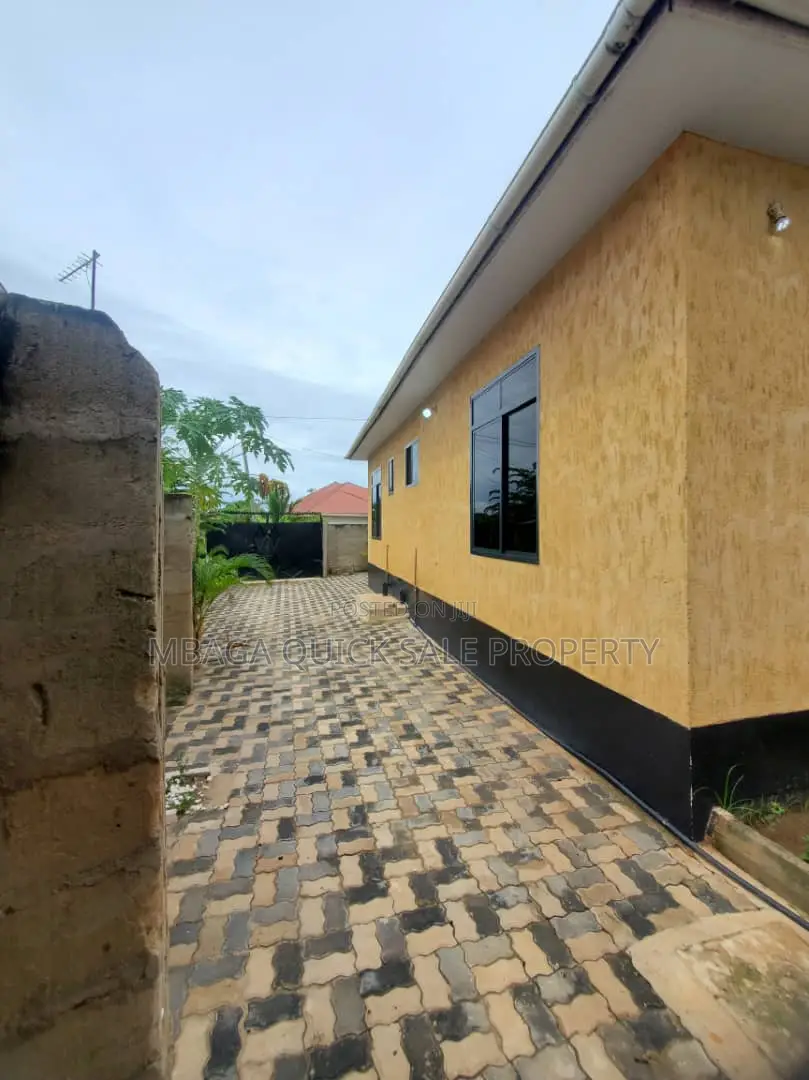 4bdrm House in Madale Polisi, Goba for sale