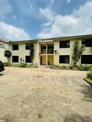 20bdrm House in Mwenge Mlalakua, Kinondoni for sale