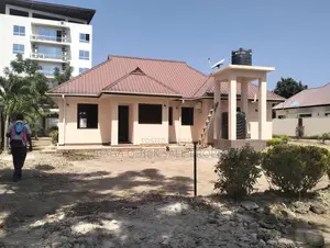 3bdrm House in Masaki for rent