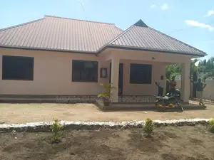 3bdrm House in Masaki for rent