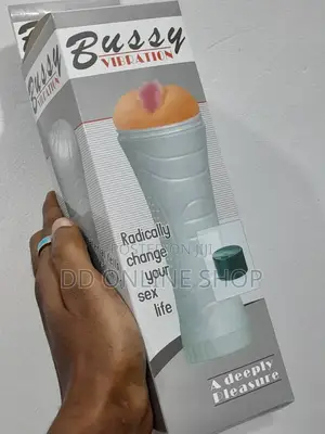 Vibration Hand Masturbator.