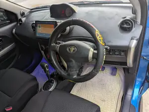 Toyota IST 2005 Blue