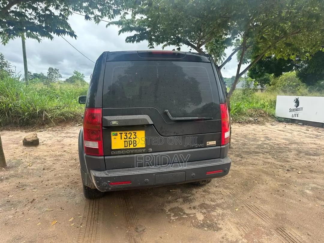 Land Rover Discovery 2014 Black