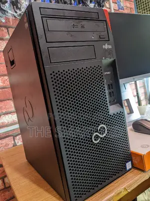 Desktop Computer Fujitsu Esprimo P757/E90+ 4GB Intel Core I3 HDD 500GB