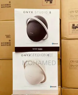 Onyx Studio 8