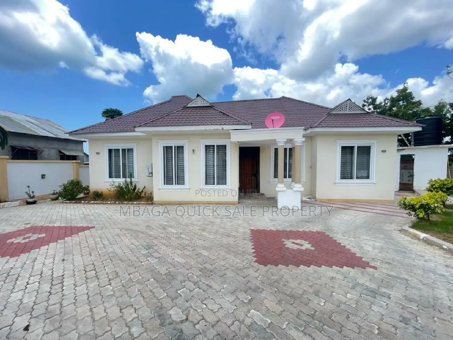 4bdrm House in Kigamboni Kisota for sale