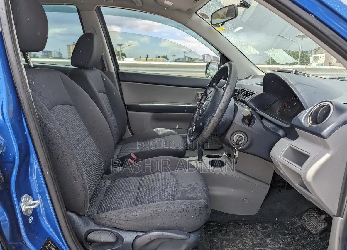 Mazda Demio 2004 Blue