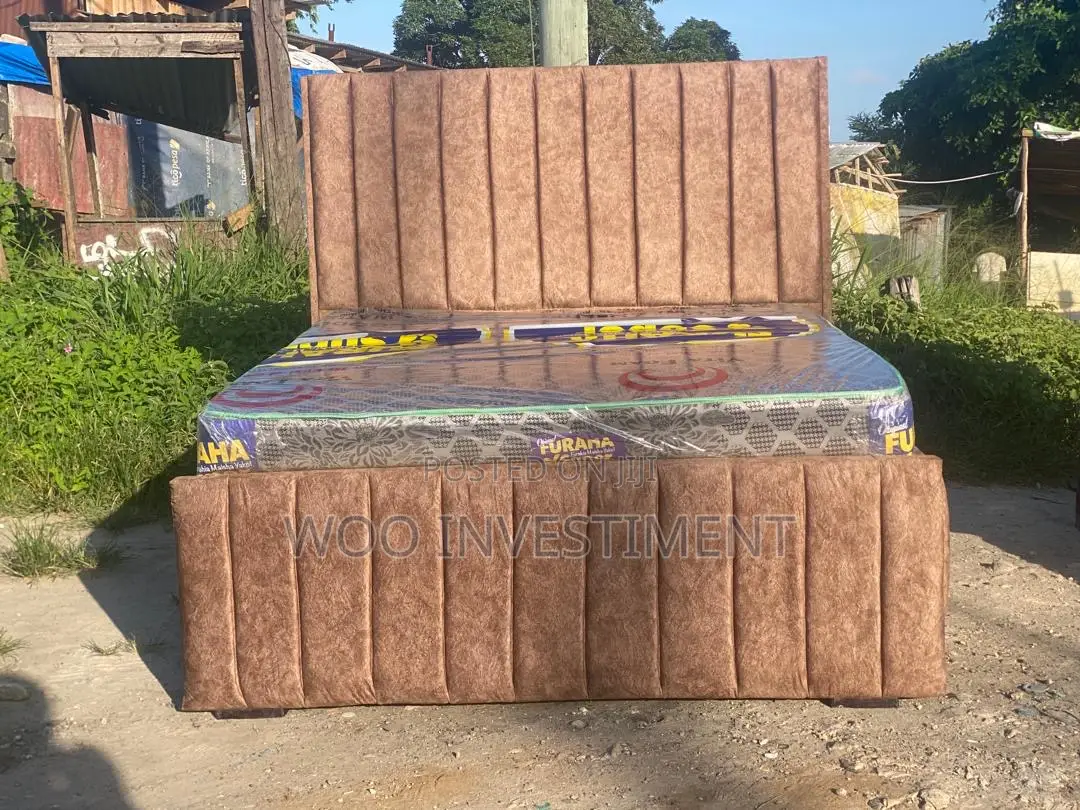 Bedsofas Size 5/6 Zinapatikana