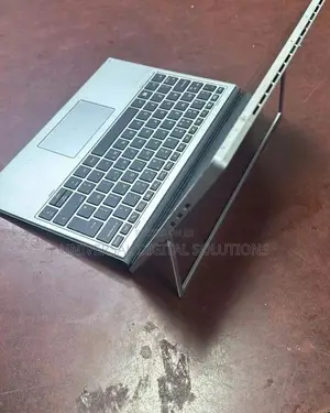 Laptop HP Elite X2 1012 G2 8GB Intel Core I5 SSD 256GB