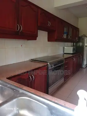 5bdrm House in Upanga East for sale