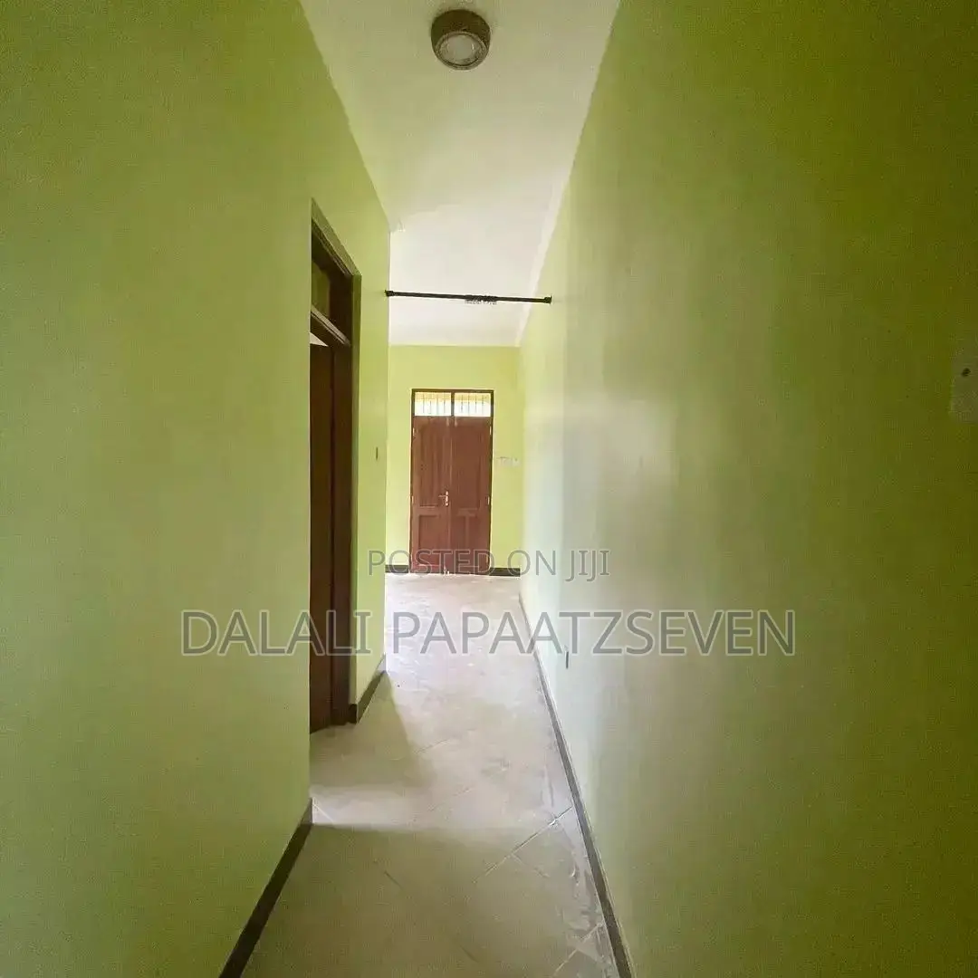 3bdrm House in Dalalipapaatzseven, Bunju for rent