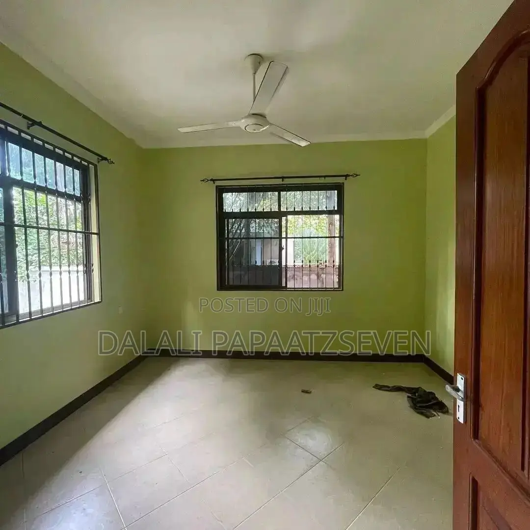 3bdrm House in Dalalipapaatzseven, Bunju for rent