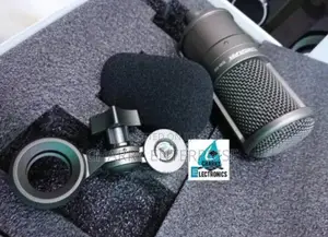ORIGINAL TAKSTAR Professional Recording Microphone / Mic