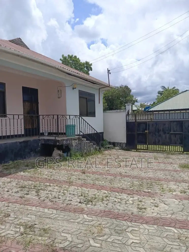 4bdrm House in Kimara B, Kinondoni for sale