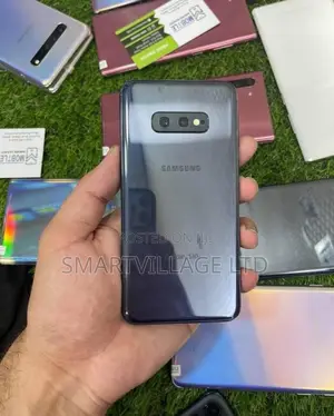 Samsung Galaxy S10e 128 GB Black