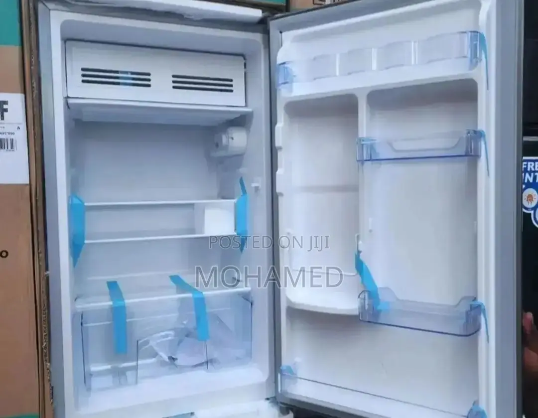 Alitop Fridge/Friji 95L
