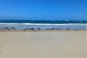 Kigamboni: Ocean Front 2 Beach Lands Zinauzwa - Dar