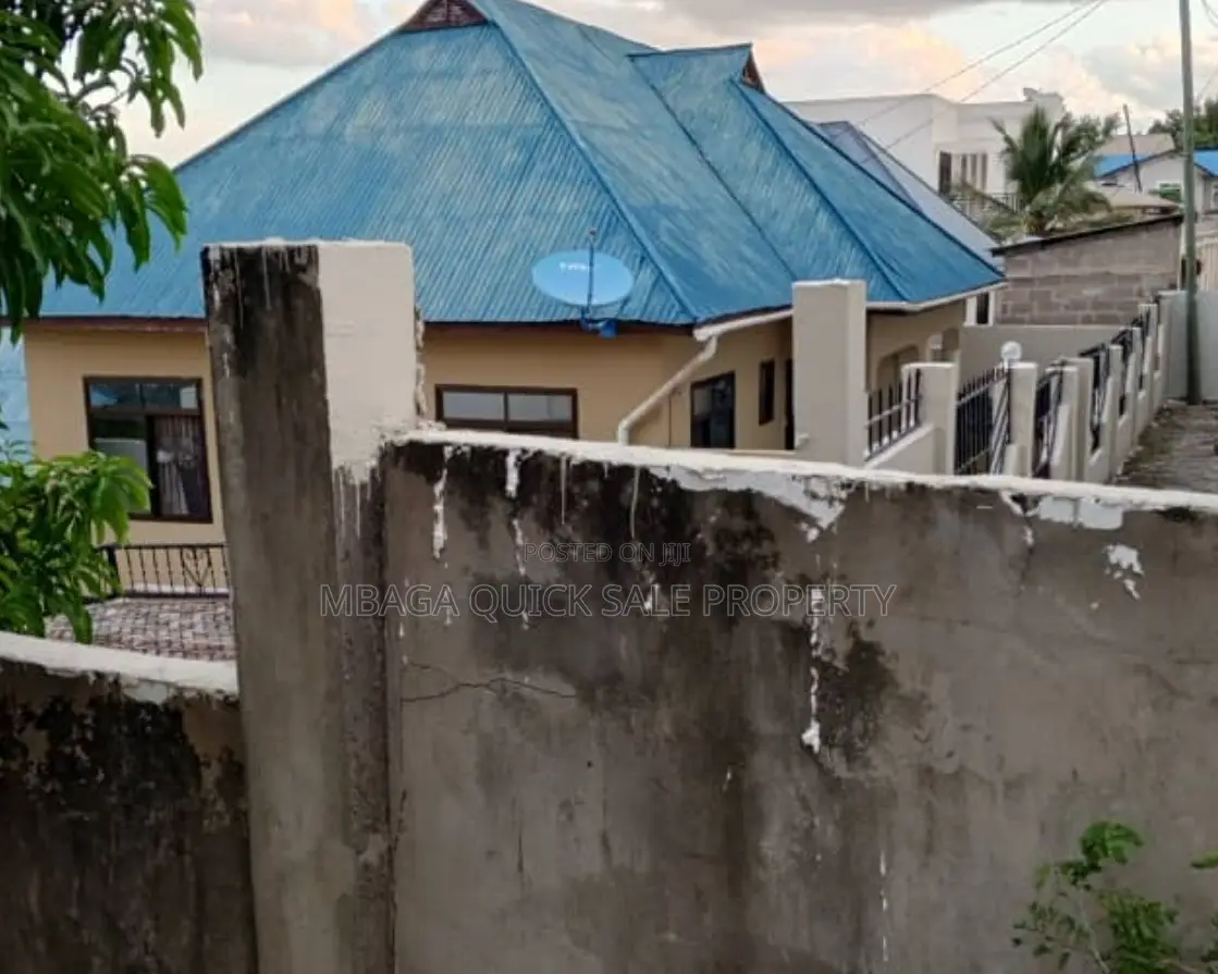 3bdrm House in Kinondoni Ufipa for sale