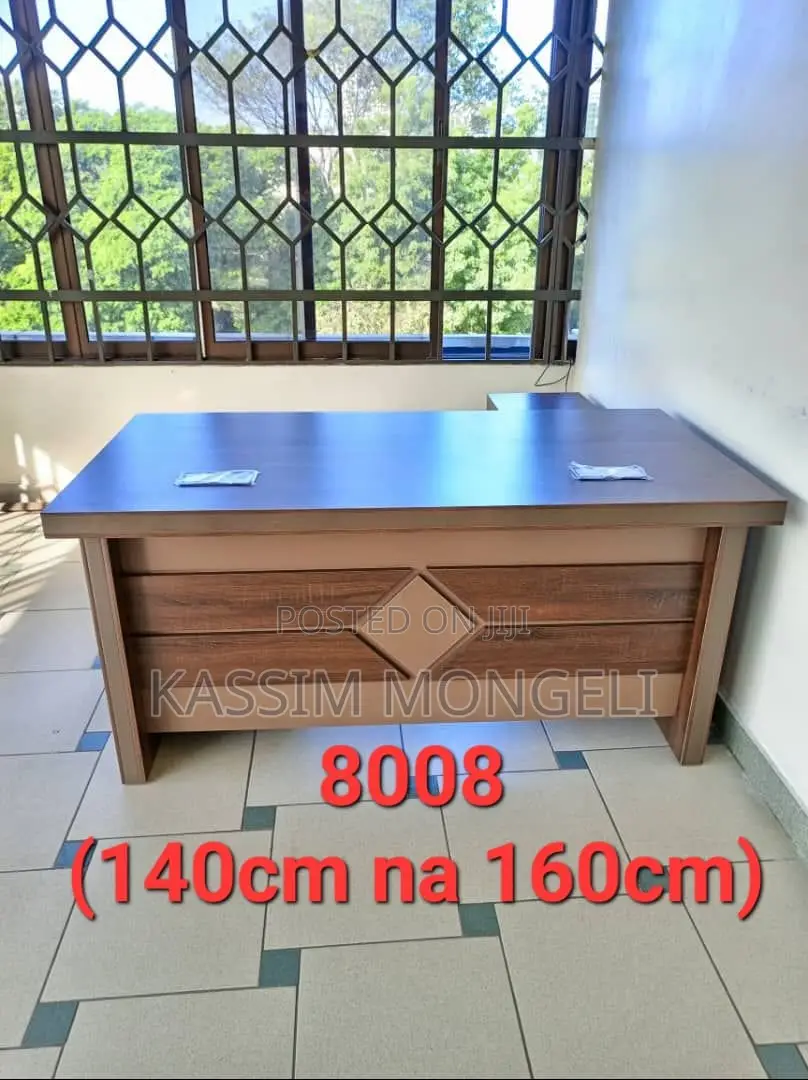 Office Table 140cm