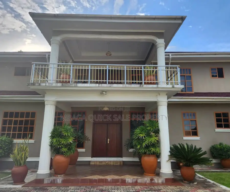 5bdrm House in Bunju B for sale