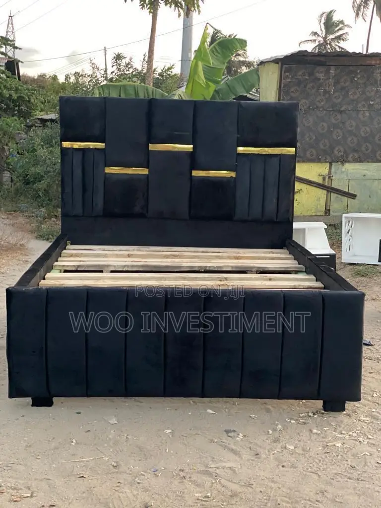 Bedsofas Mpyaa Sana Clean Zinapatikana