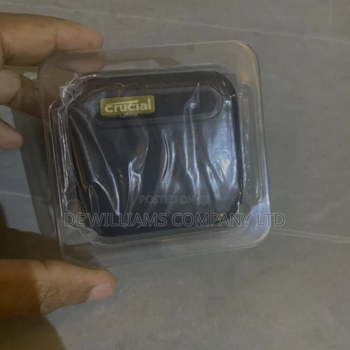 Crucial Portable SSD X6