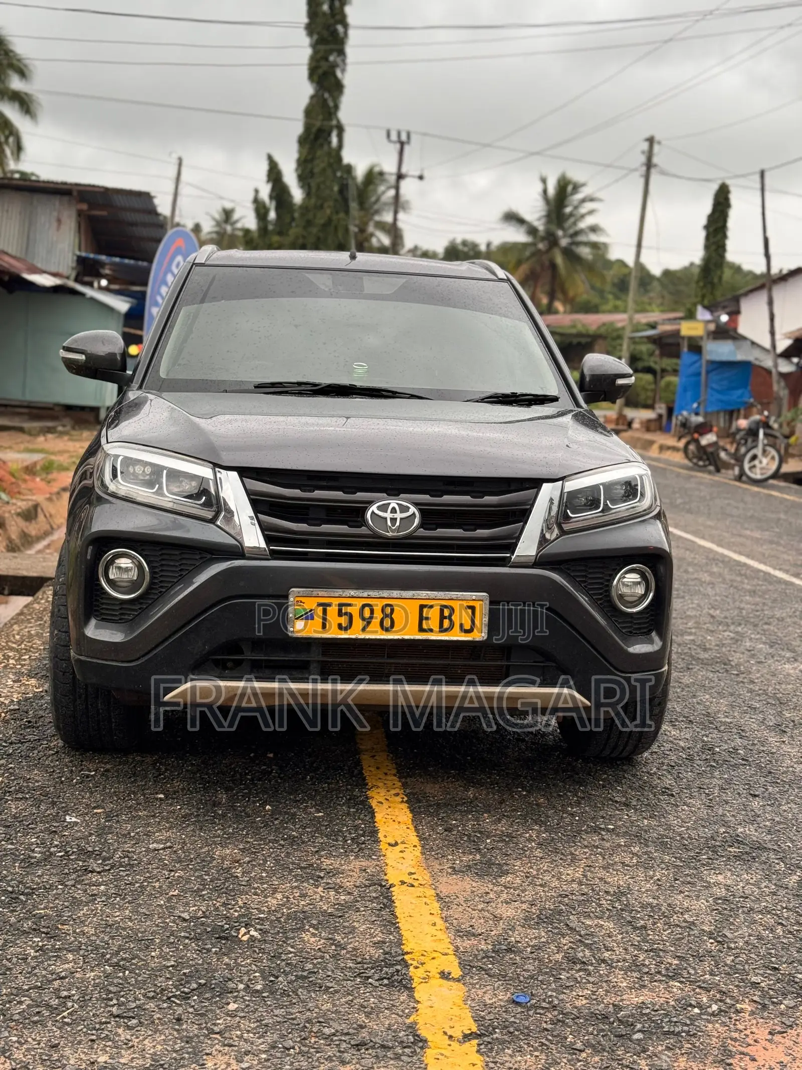 Toyota Urban Cruiser 2022 Gray