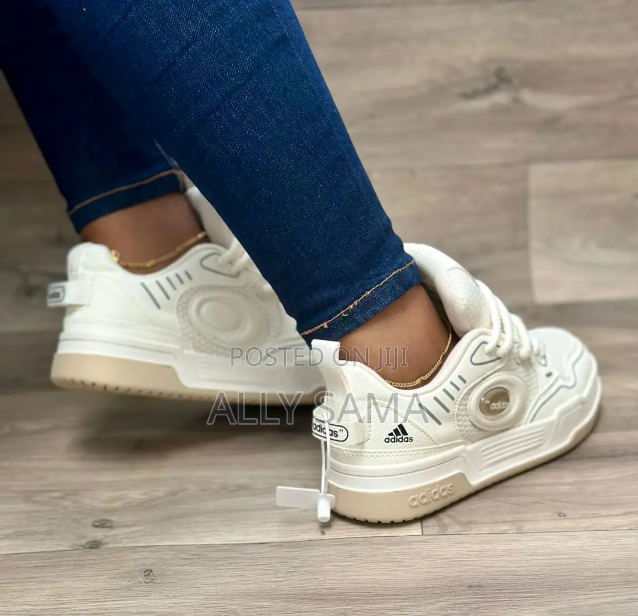 Womens New Adidas Original