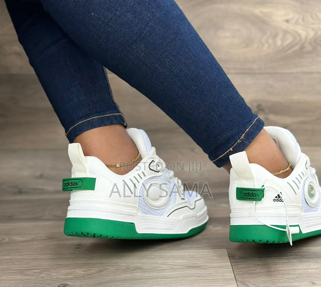 Womens New Adidas Original