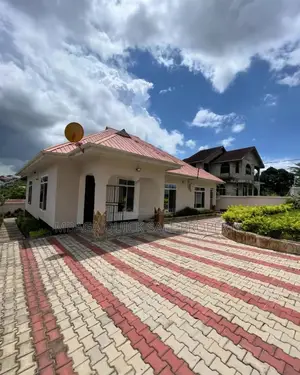 3bdrm House in Salasala Iptl, Mbezi for rent