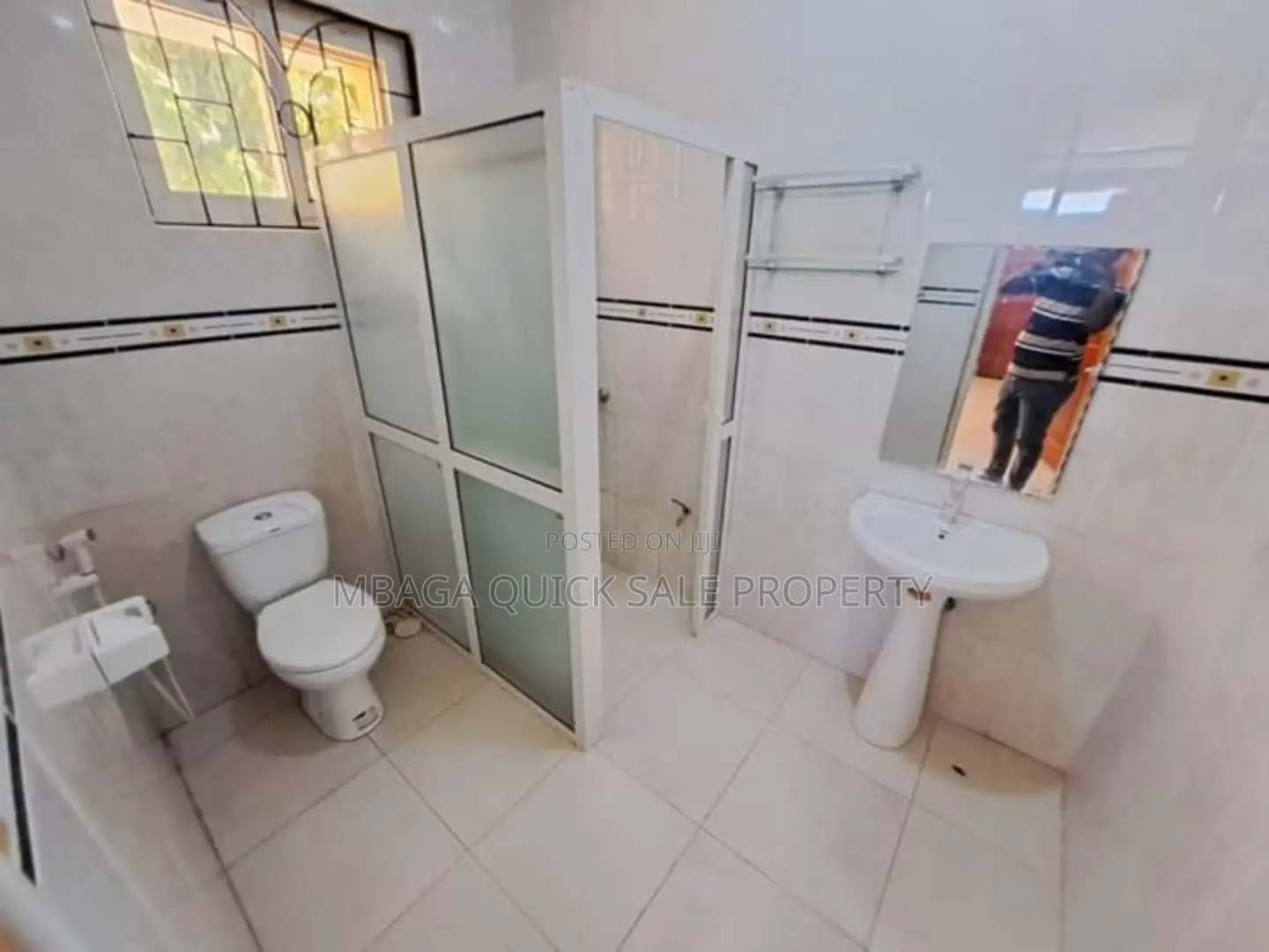 5bdrm House in Bunju for rent