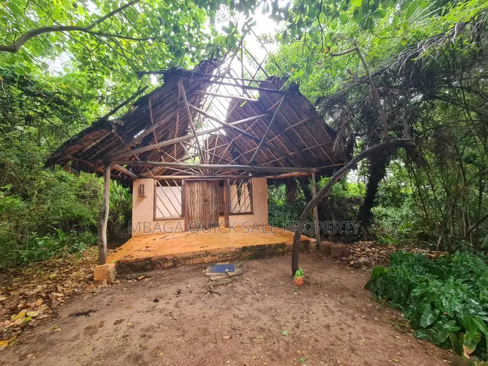 5bdrm House in Kimbiji, Kigamboni for sale