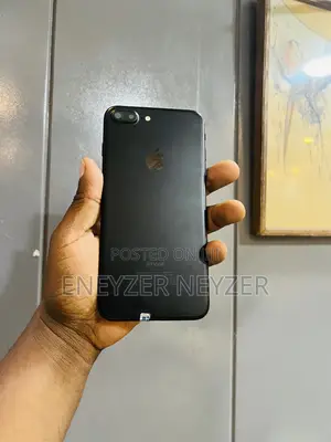 Apple iPhone 7 Plus 128 GB Black