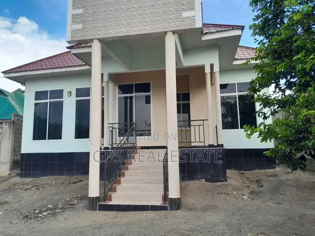3bdrm House in Kiluvya, Kinondoni for sale