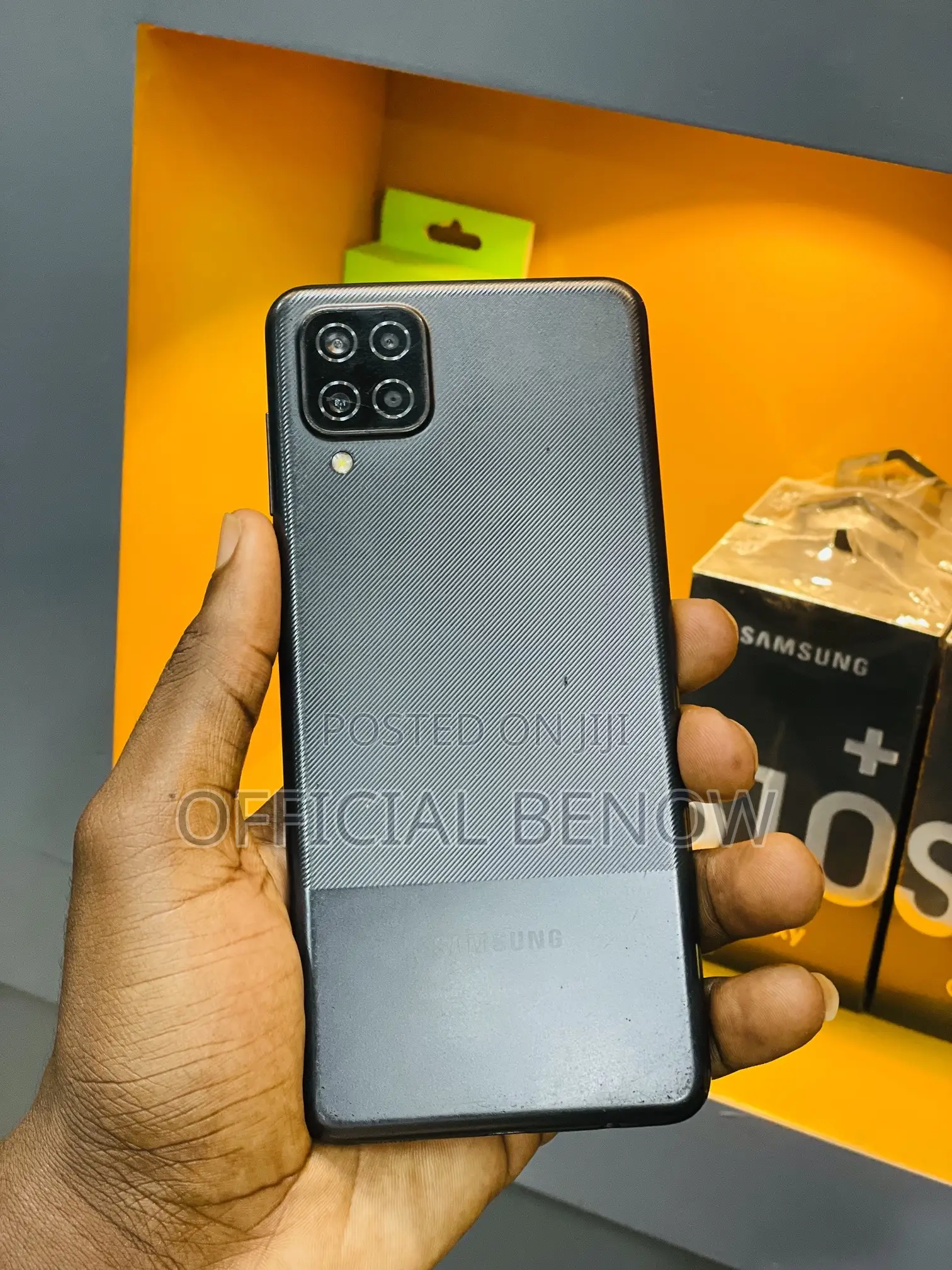 Samsung Galaxy A12 64 GB Black