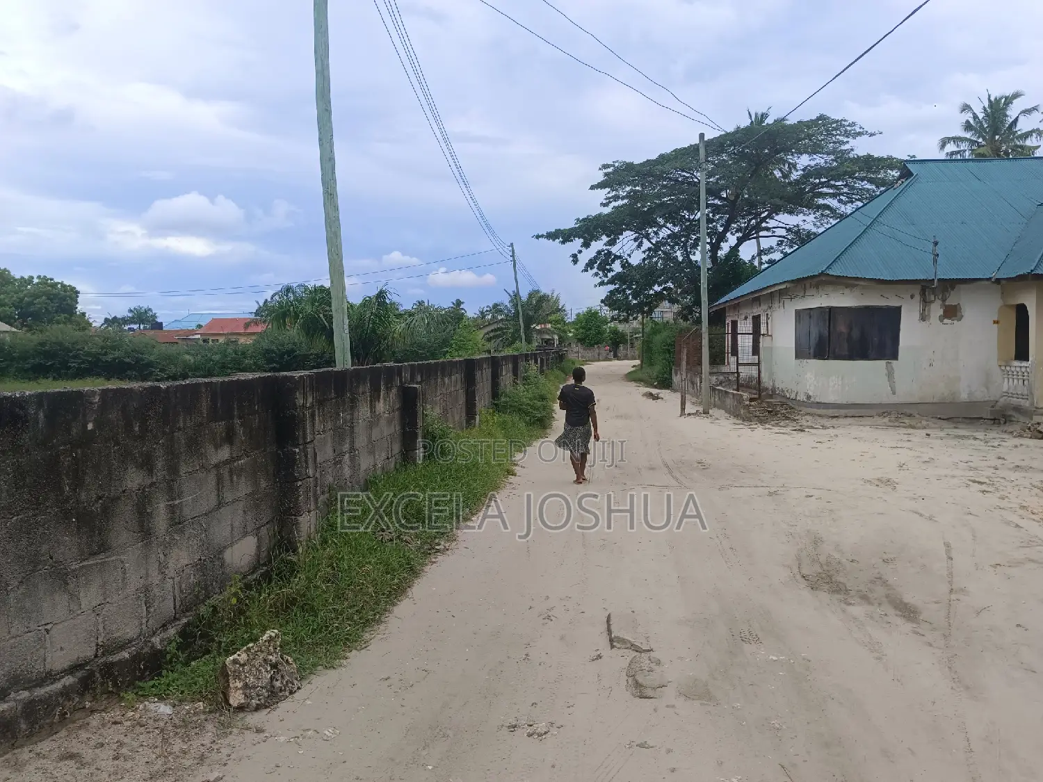 Eneo Zuri Sana Kwa Uwekezaji Linauzwa Ukonga Mombasa