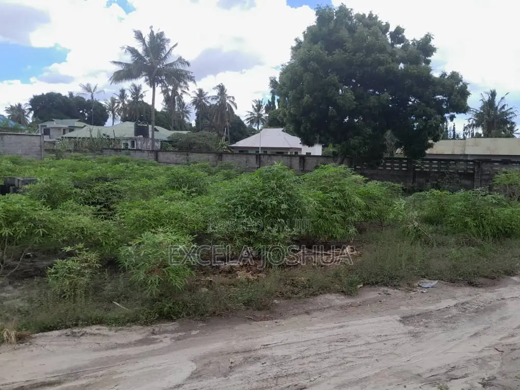 Kiwanja SQM 1028 Kizuri Sana Kinauzwa Boko Basihaya