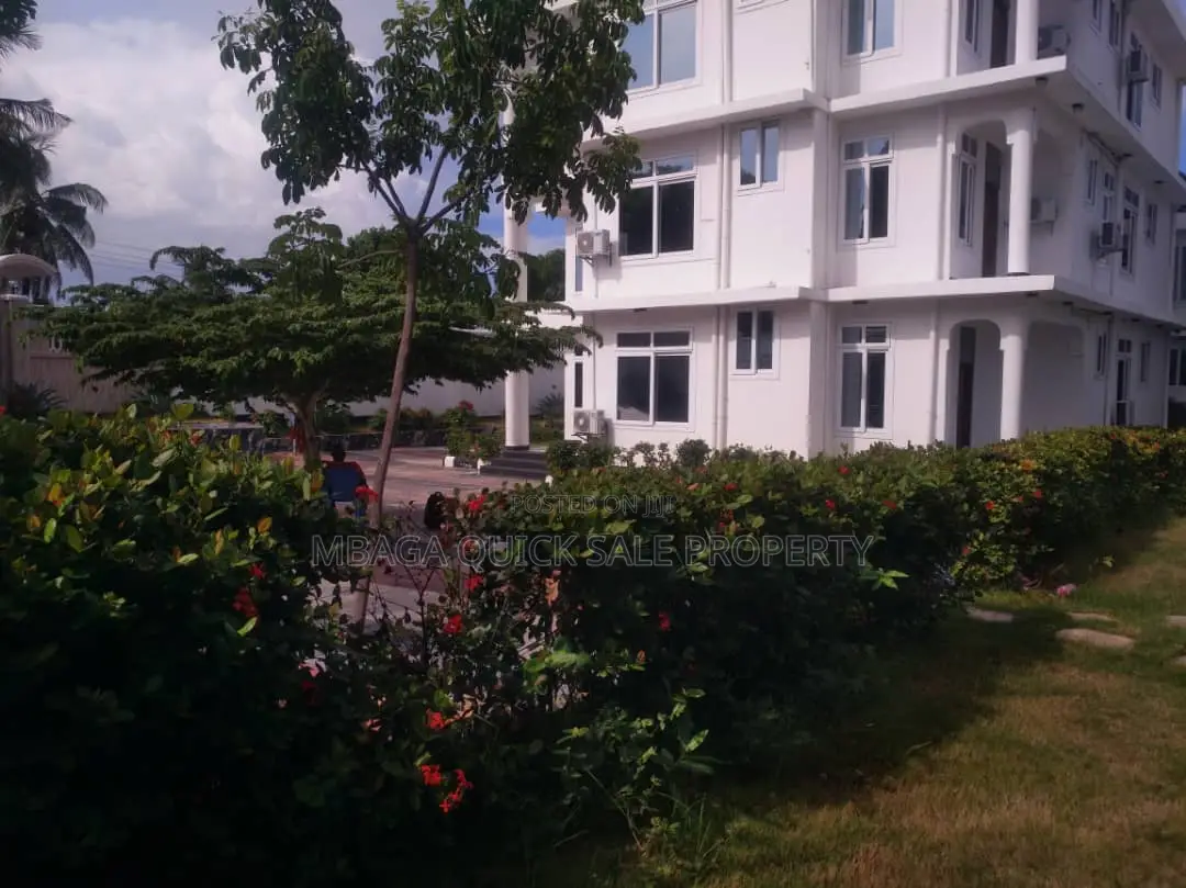 20bdrm House in Salasala, Mbezi for rent