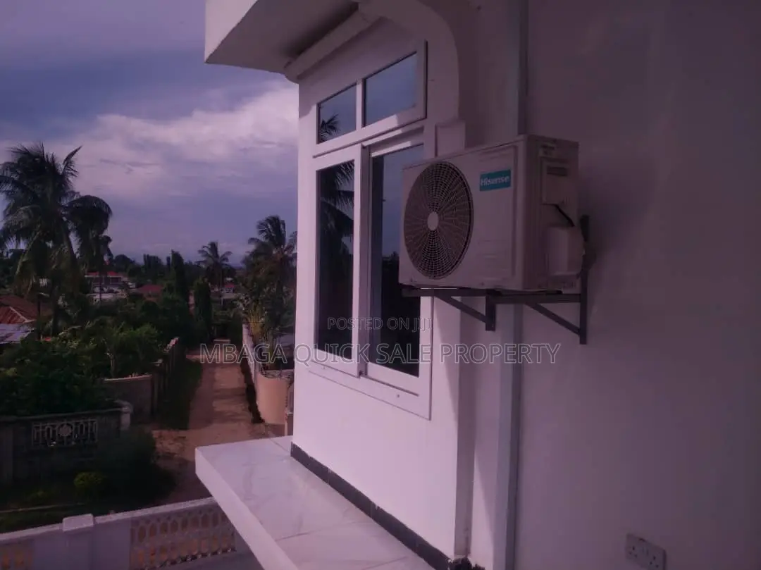 20bdrm House in Salasala, Mbezi for rent