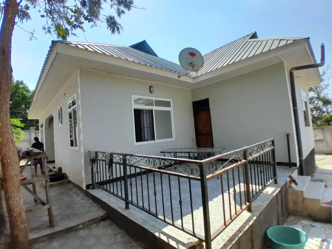 3bdrm House in Mbezi Makabe Msumi for sale