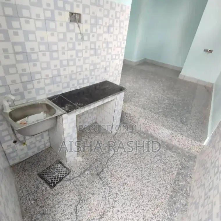1bdrm Apartment in Kimara for rent