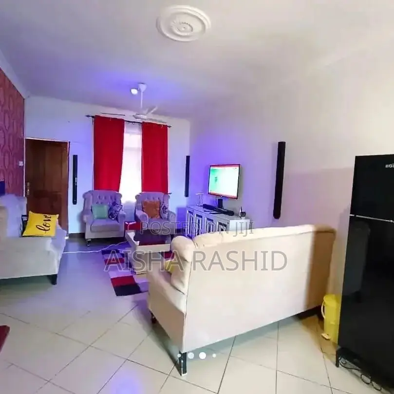 Furnished 2bdrm Apartment in Kimara for rent