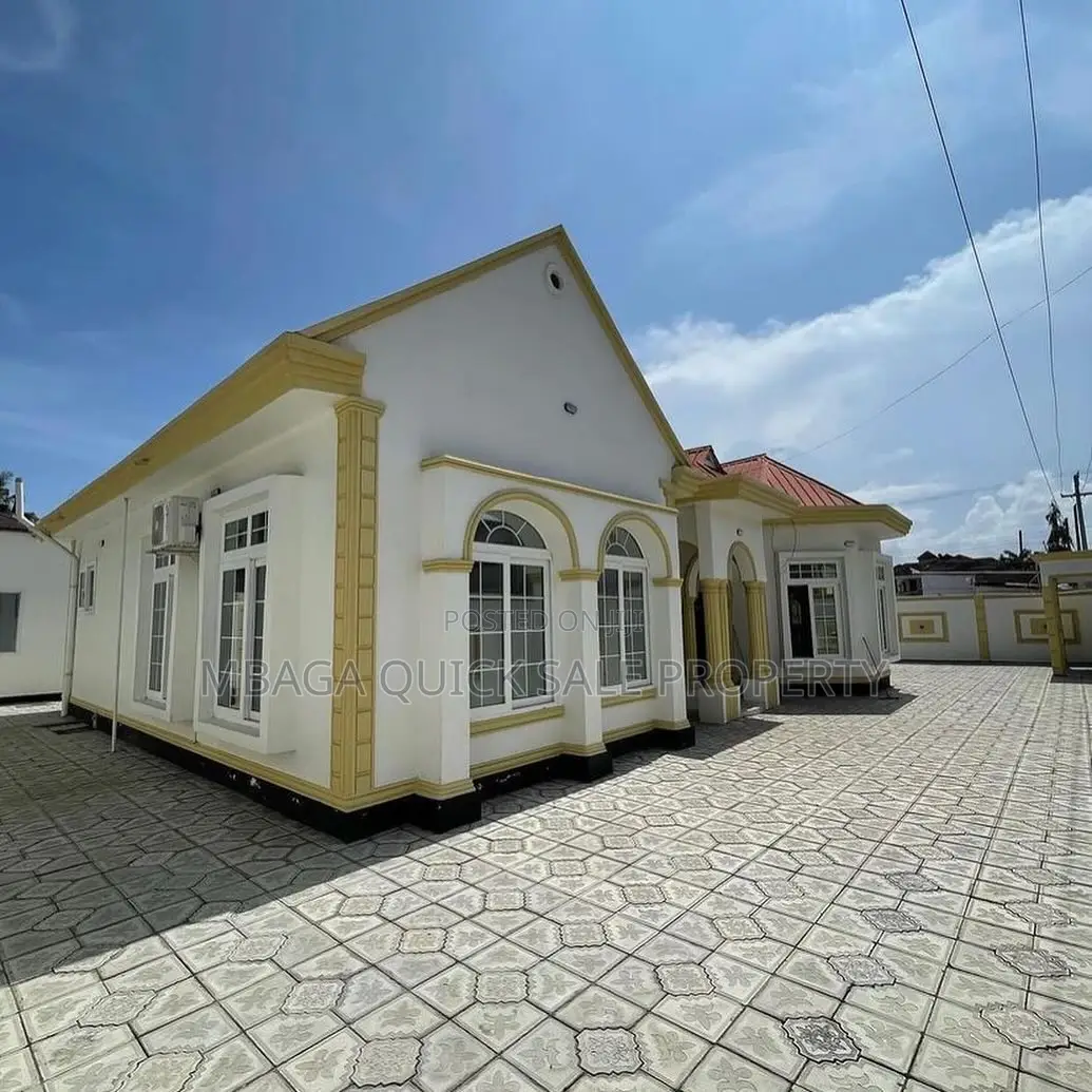 Furnished 3bdrm House in Mbez Beach for rent