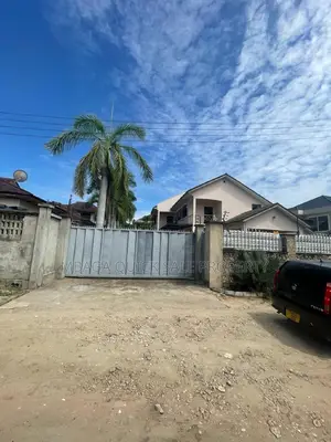 4bdrm House in Ununio Beach, Bunju for sale