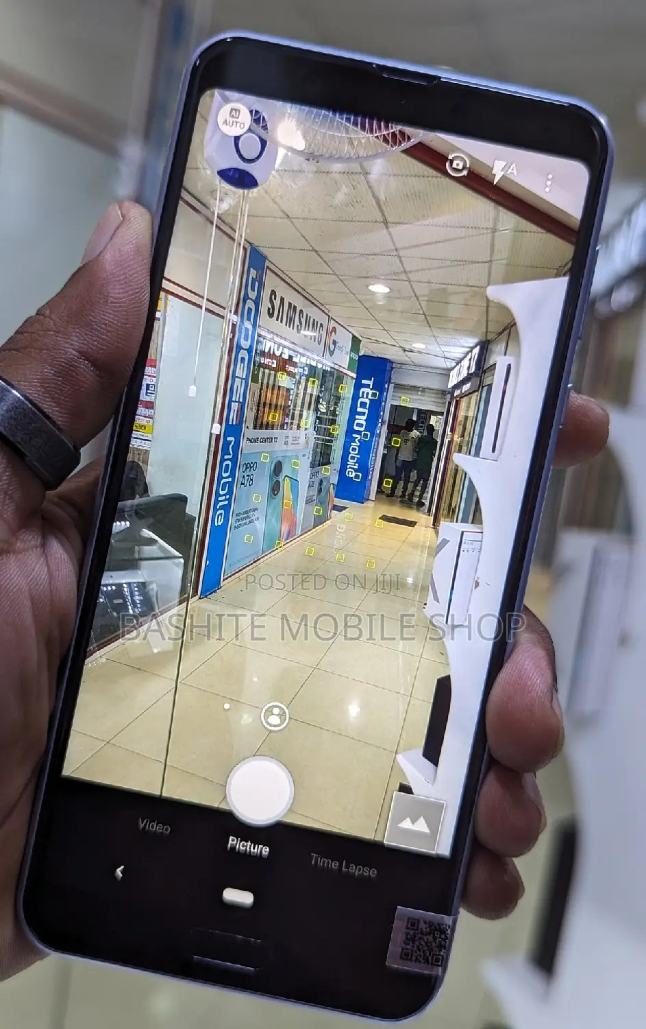 Sharp Aquos R3 128 GB Silver