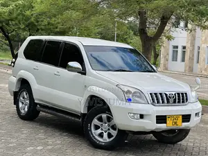 Toyota Land Cruiser Prado 2006 Pearl