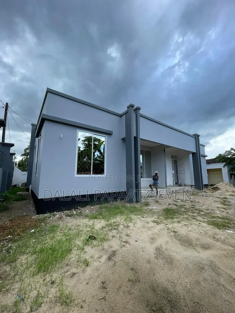 2bdrm Apartment in Dalalipapaatzseven, Kinondoni for rent