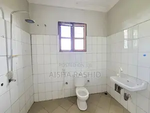 3bdrm Apartment in Kimara for rent