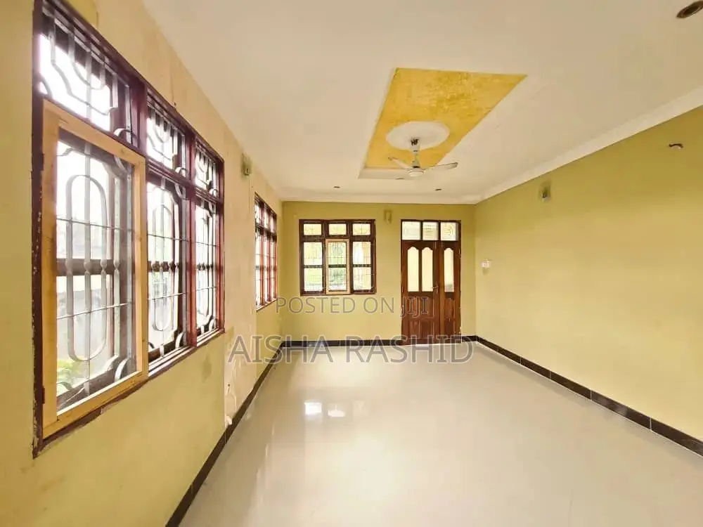 3bdrm Apartment in Kimara for rent