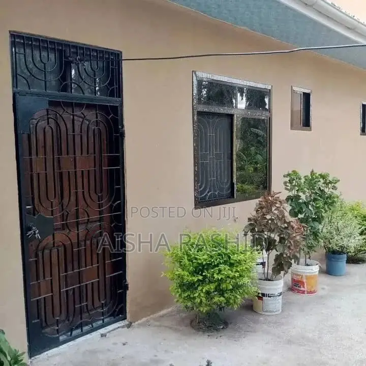 1bdrm Apartment in Kimara for rent